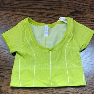 NWT: Offline by Aerie Crop Top (Size XS)